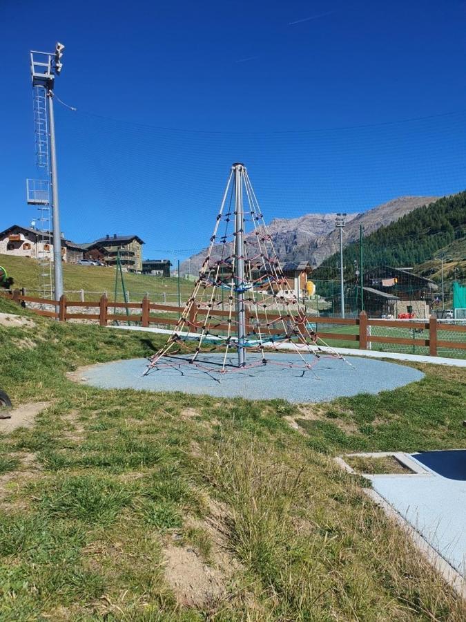 Pianeta Oro Chalet Allegra Livigno Esterno foto