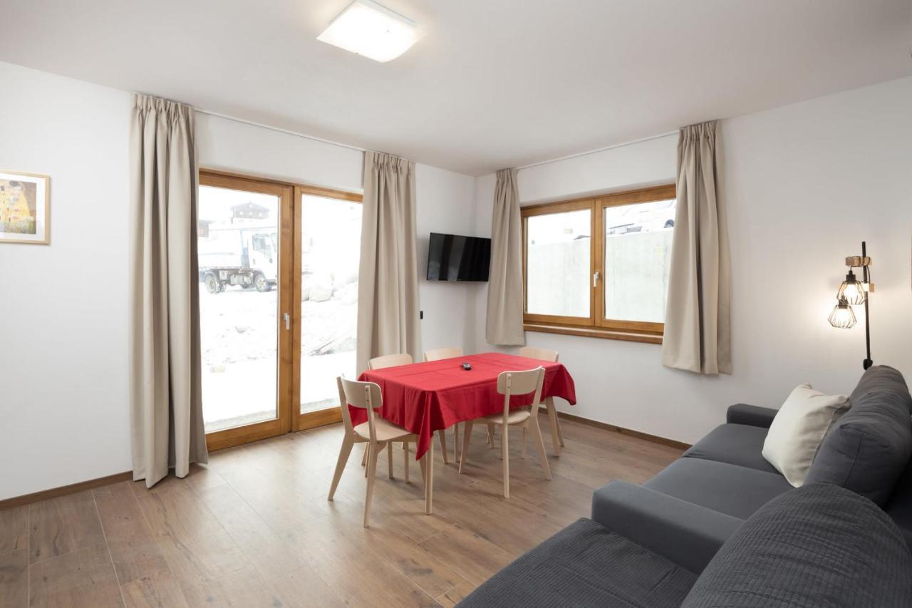 Pianeta Oro Chalet Allegra Livigno Esterno foto