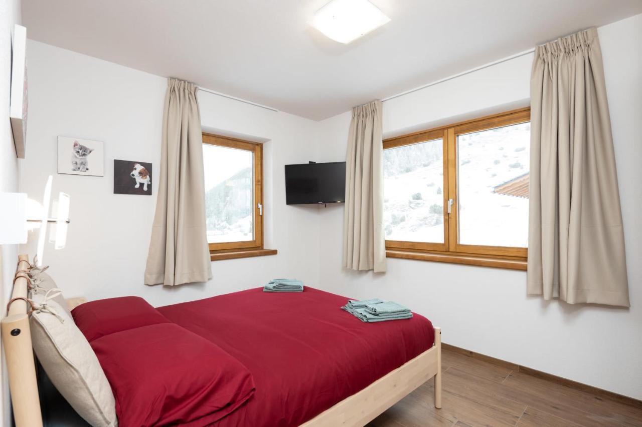 Pianeta Oro Chalet Allegra Livigno Esterno foto