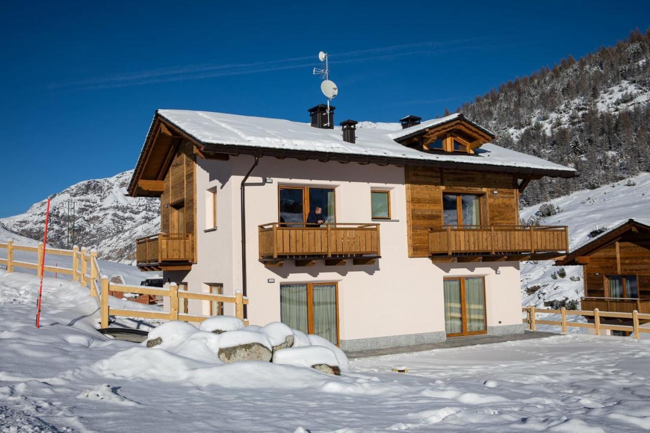 Pianeta Oro Chalet Allegra Livigno Esterno foto